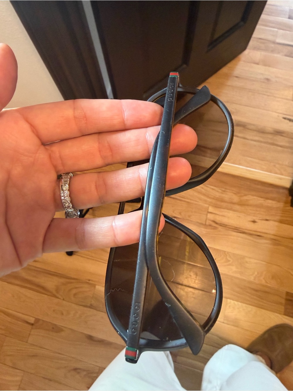 Gucci Black Sunglasses with Signature Red-Green Accent